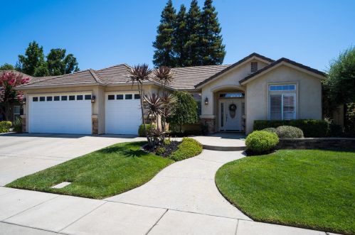 558 Springcreek Pl, Manteca, CA 95337-6683