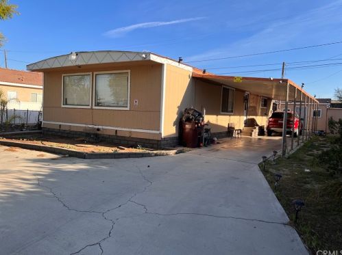 20331 Camino Del Sol, Riverside, CA 92508-2427