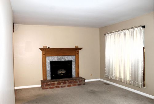 3147 Woonsocket St, Springfield, OH 45503-1527