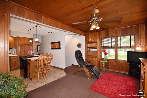1919 Somonauk St, Sycamore IL  60178-3024 exterior