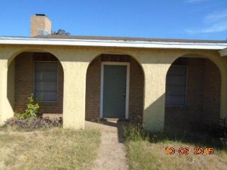 2812 Sunset Dr, San Angelo TX  76904-6617 exterior