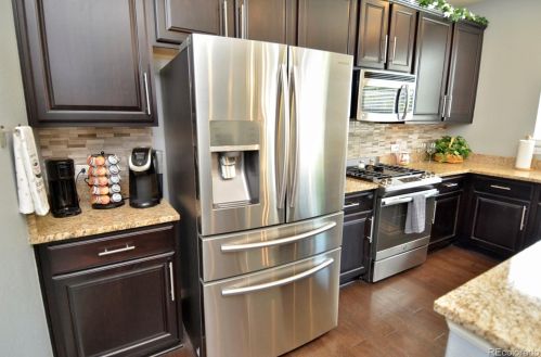 4990 Valdai Way, Aurora CO  80015-6792 exterior