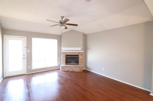 7308 Ranger Way, Fort Worth TX  76133-8929 exterior