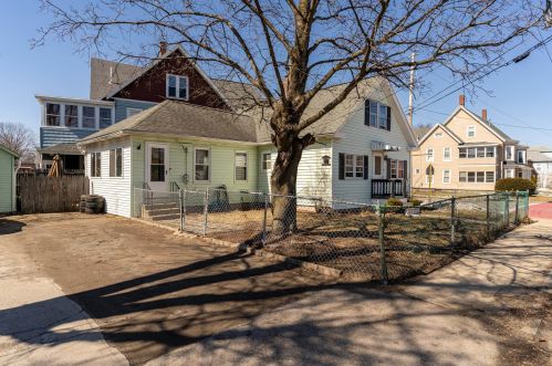 45 Arlington St, Nashua, NH 03060-4030