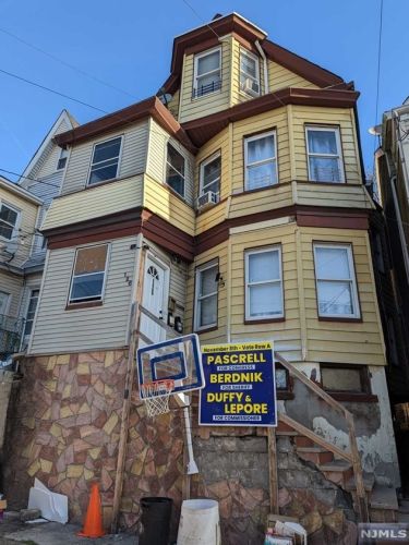 126 Jasper St, Paterson NJ  07522-1916 exterior