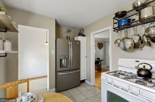 2710 2nd Ave, Saint Paul MN  55109-3320 exterior