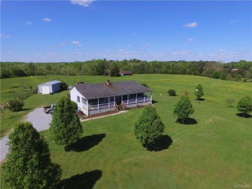 2541 Bible Rd, Crewe, VA 23930-3233