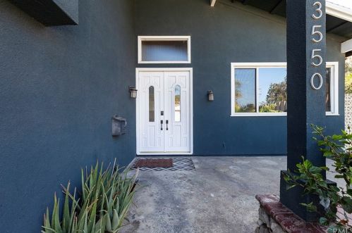 3550 Sunflower Cir, Seal Beach, CA 90740-3135