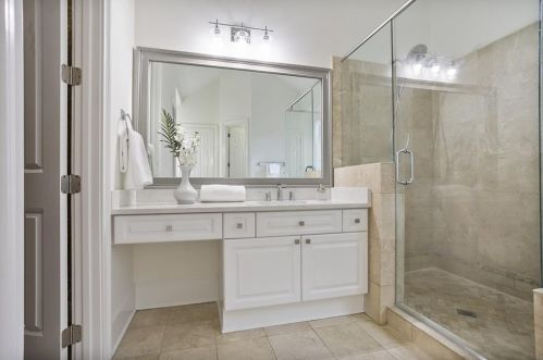 710 Lake Summit Dr, Atlanta GA  30342-1919 exterior