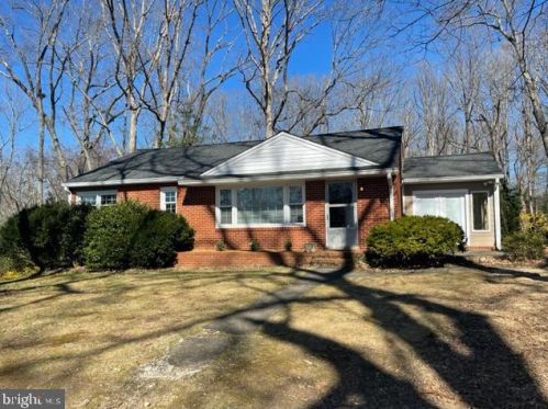 3437 Fredericksburg Tpke, Woodford, VA 22580-3500