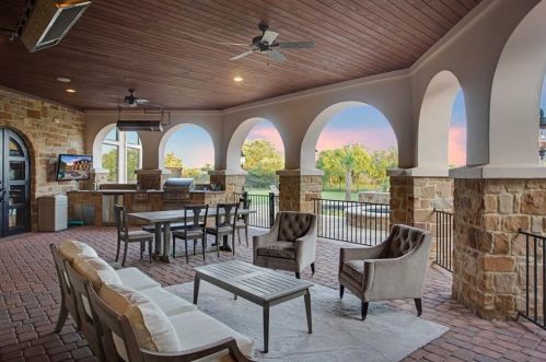 316 Dawn River Cv, Austin TX  78732-1986 exterior