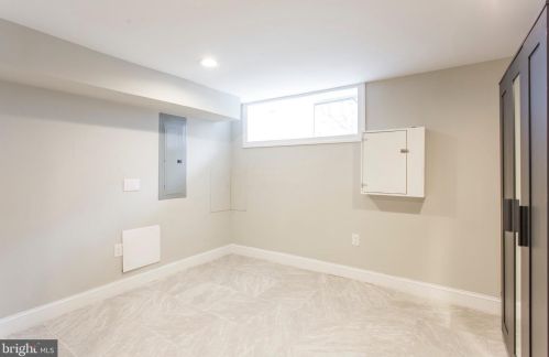 1243 24th St, Philadelphia PA  19121-4820 exterior