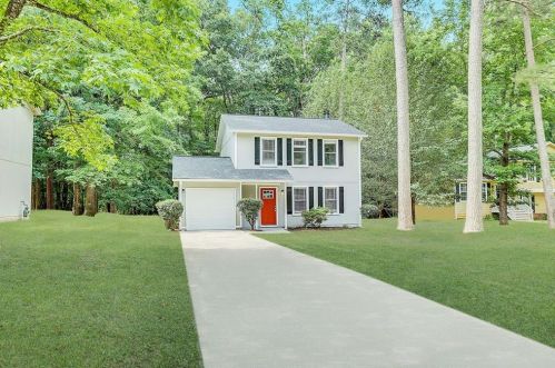 340 Kimberly Forest Ct, Atlanta GA  30349-8427 exterior