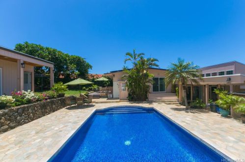 117 Poipu Dr, Honolulu, HI 96825-2130