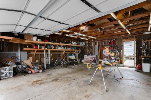 2495 13th Ave, Saint Paul MN  55109-2437 exterior