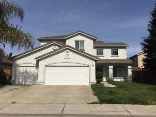 3423 Mcvie Dr, Stockton, CA 95212-3416