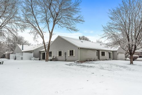 5106 148th St, Saint Paul MN  55124-6923 exterior