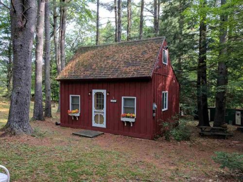 14 Aspen Ln, Danbury, NH 03230-4837