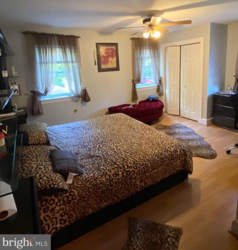 125 North St, Carlisle PA  17013-2431 exterior