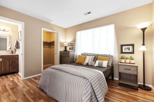 2213 Buckley Rd, Denver, CO 80013-5838