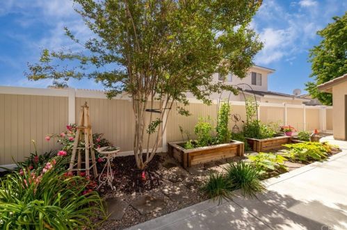 20752 Freeport Dr, Riverside CA  92508-3145 exterior