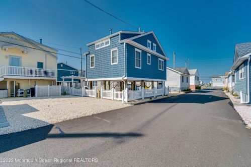 119 Chadwick Way, Lavallette, NJ 08735-1708