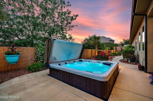 1967 430 North Cir, Saint George UT 84790-9032 exterior