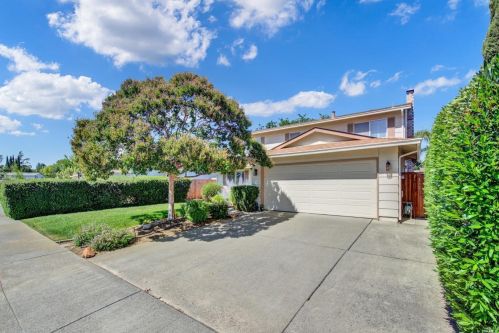 296 Plantation Way, Vacaville, CA 95687-5934