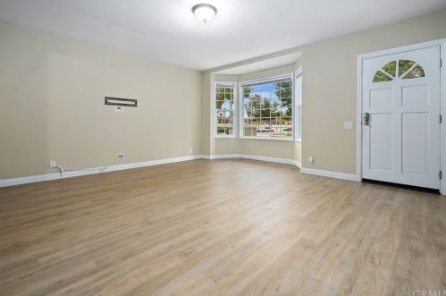 611 Broadway, Anaheim CA  92805-4101 exterior
