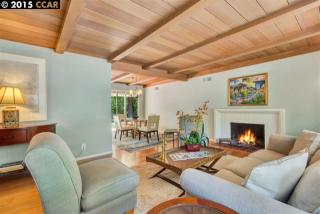 180 Ivy Dr, Orinda, CA 94563-4337