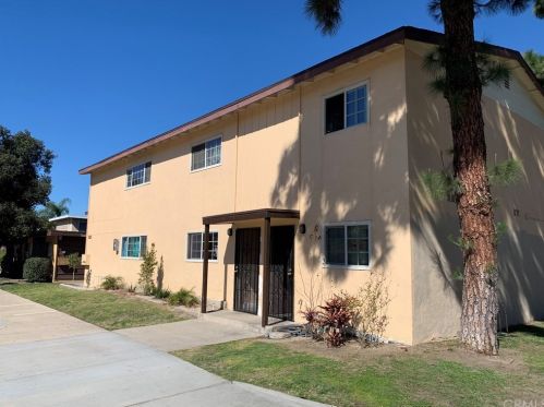 2103 Brownwood Ave, Anaheim, CA 92801-5716