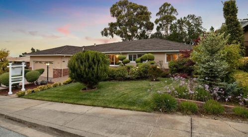 2825 Mariposa Dr, Burlingame, CA 94010-5734
