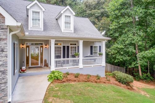 207 Emily Cir, Villa Rica, GA 30180-5526