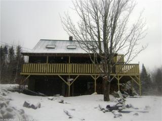 286 Main St, Parlin Pond Twp, ME 04945-5307