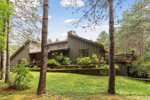 4787 Northbrook Blvd, Stillwater, MN 55082-1226