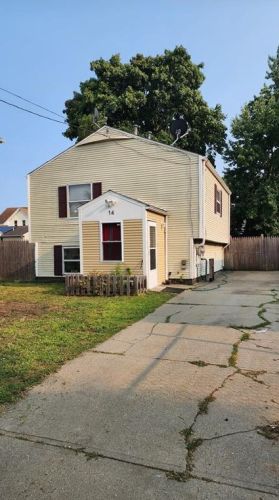 14 Pennsylvania Ave, Providence, RI 02905-1713