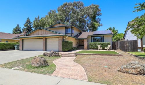 646 Rialto Dr, Vacaville, CA 95687-5468
