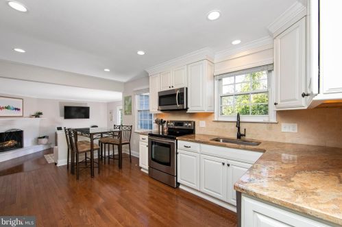 299 Maple Ave, Haddonfield NJ 08033-1436 exterior