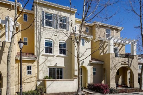 406 Chagall St, Mountain View, CA 94041-1695