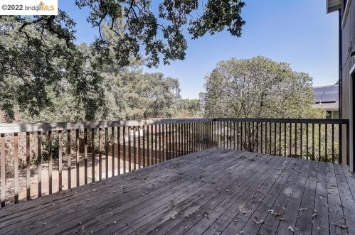 761 Grayson Rd, Concord CA  94523-2665 exterior