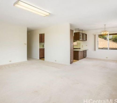 3422 George St, Honolulu HI  96815-4321 exterior
