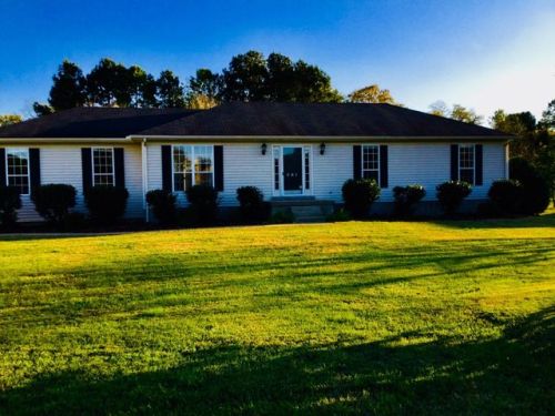 301 Lynnford Dr, Murfreesboro, TN 37128-6260
