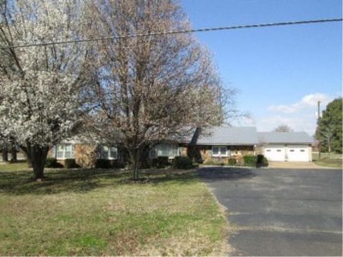 1111 Falls Blvd, Wynne, AR 72396-1604