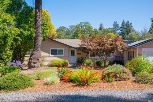 253 Mark West Station Rd, Windsor, CA 95492-9618
