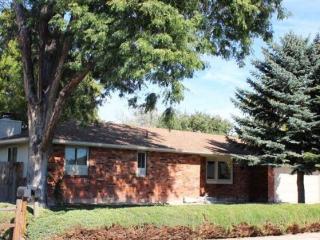 901 Oleander Dr, Loveland, CO 80538-3915