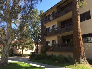 10866 Rose Ave, Los Angeles CA  90034-5371 exterior