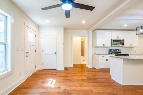 674 Charlotte Pl, Atlanta GA  30318-6375 exterior