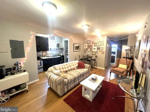 1716 18th St, Philadelphia, PA 19145-2103