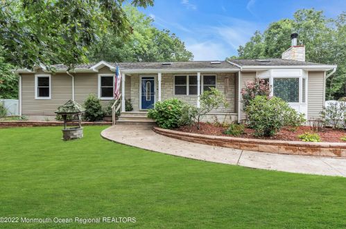 722 Anderson Rd, Jackson Twp, NJ 08527-5340