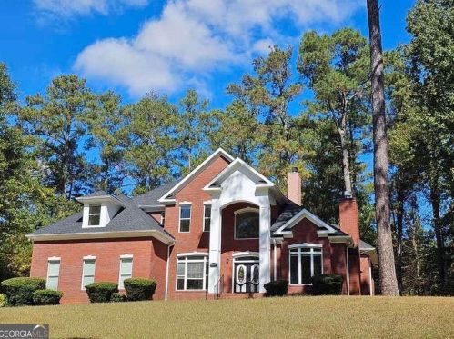 6005 Gwendoline Dr, Atlanta, GA 30349-2927